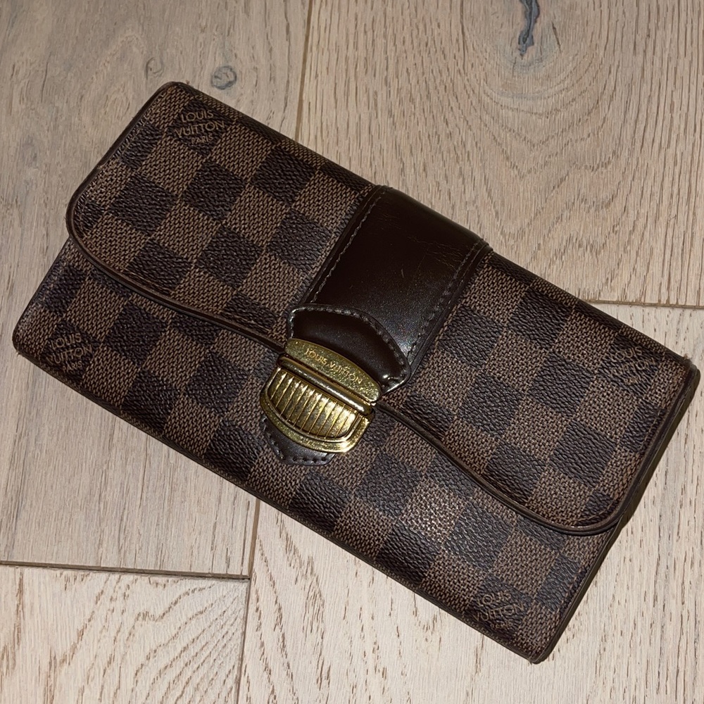 Louis Vuitton Wallet